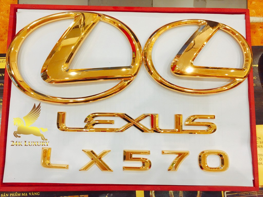 logo lexus mạ vàng